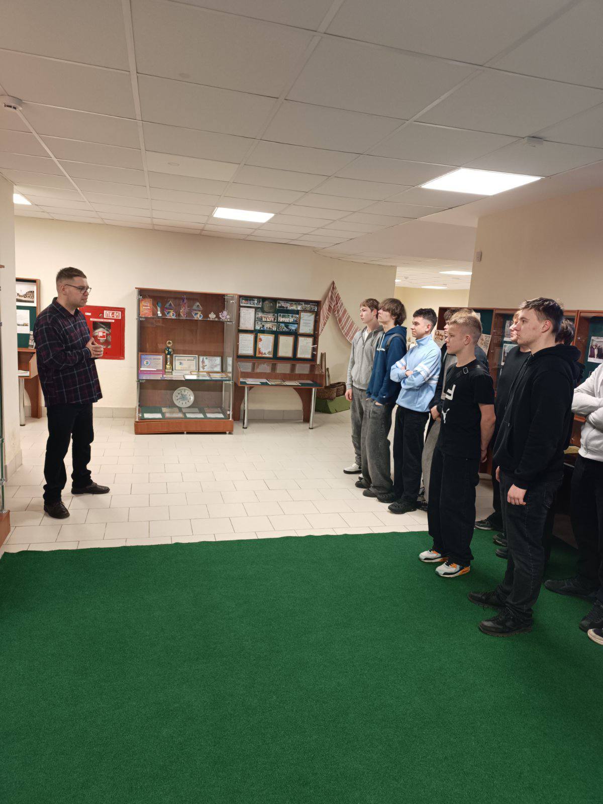 photo 2025-12-16 18-39-26