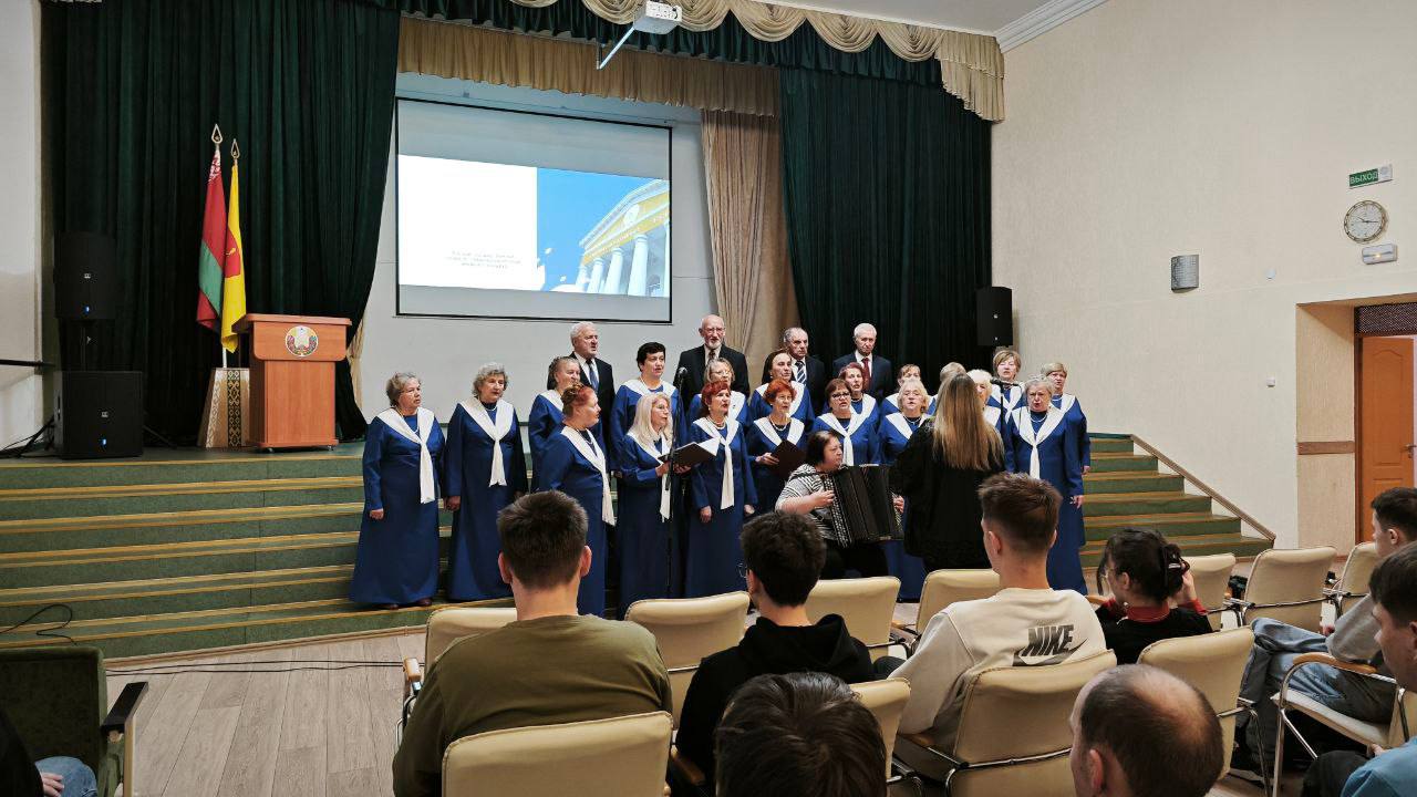 photo 2025-12-18 19-09-57
