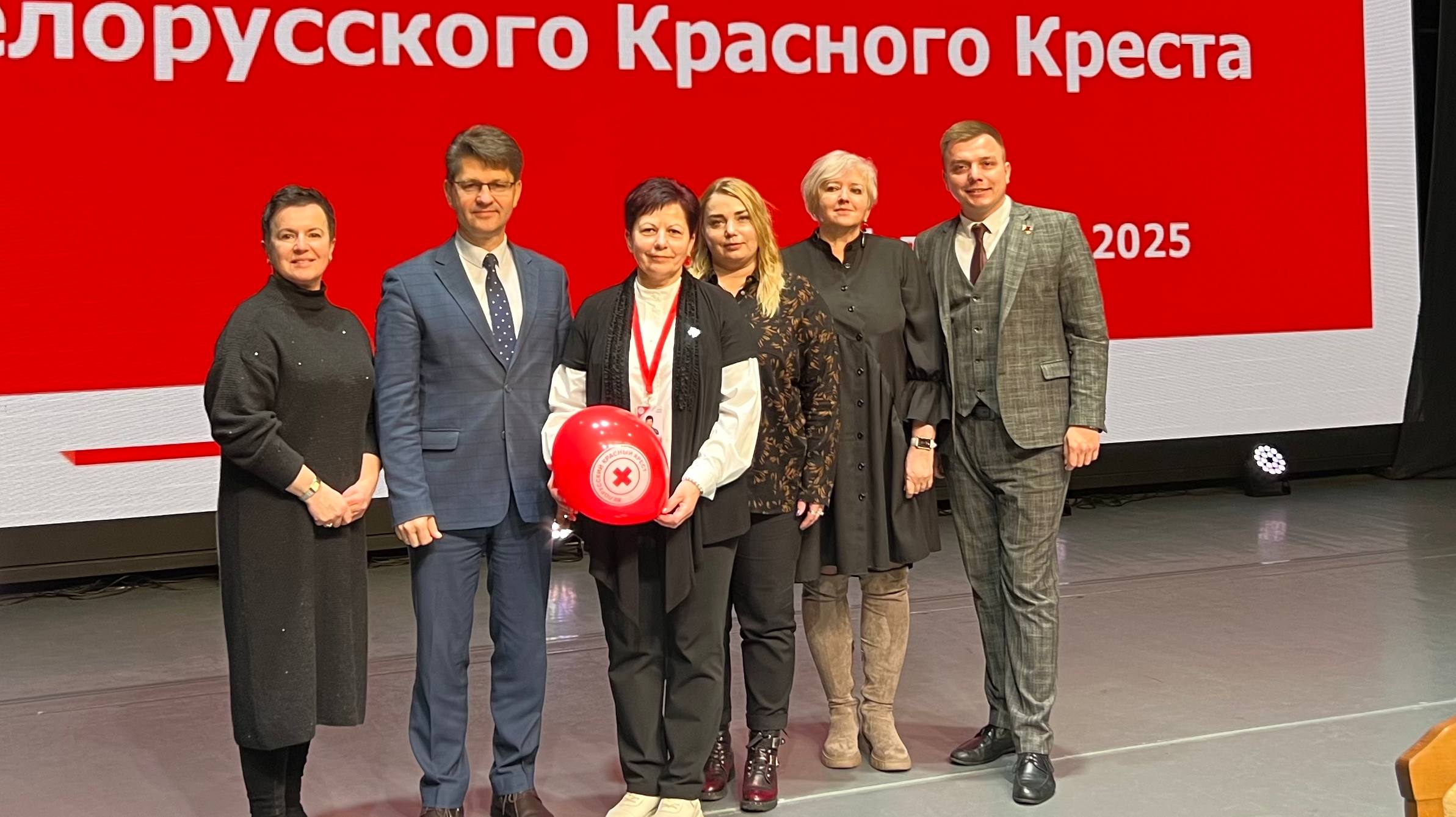 photo 2025-12-11 18-00-29