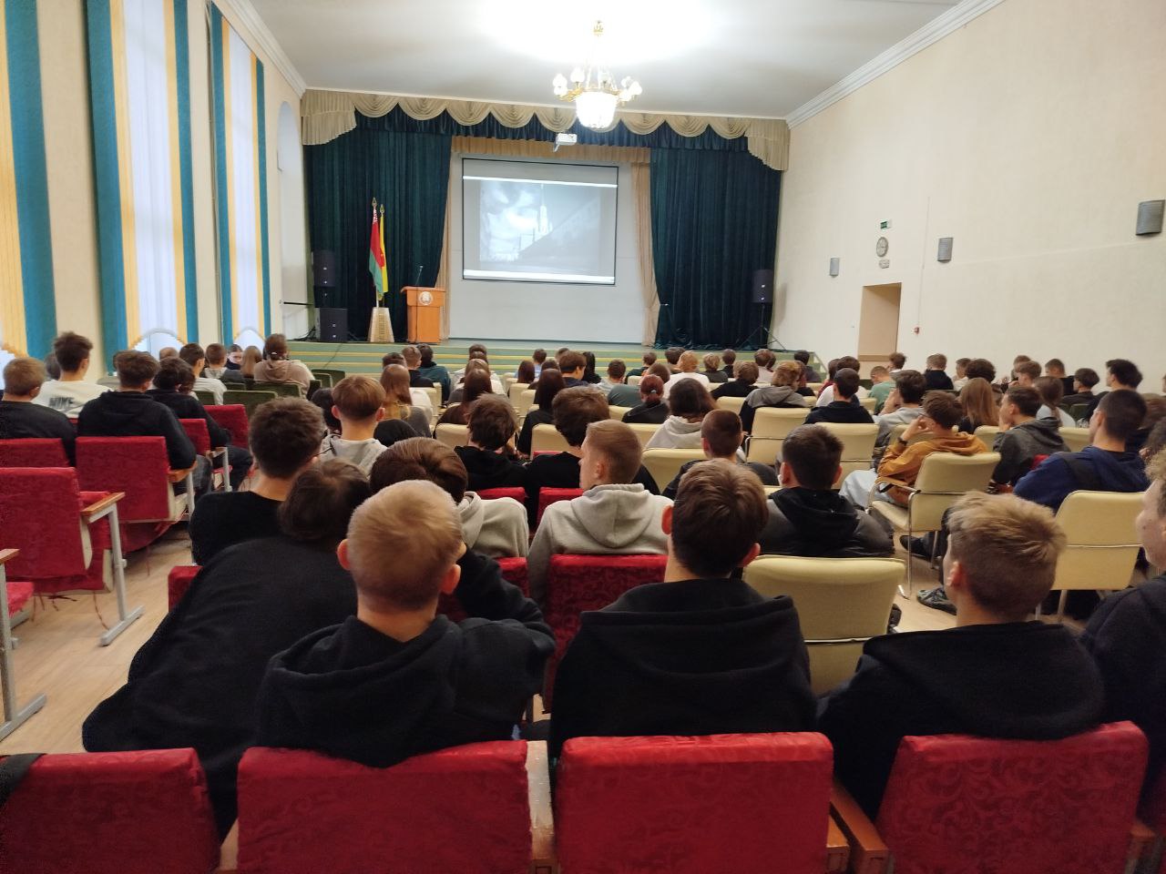 photo 2025-11-28 16-12-58