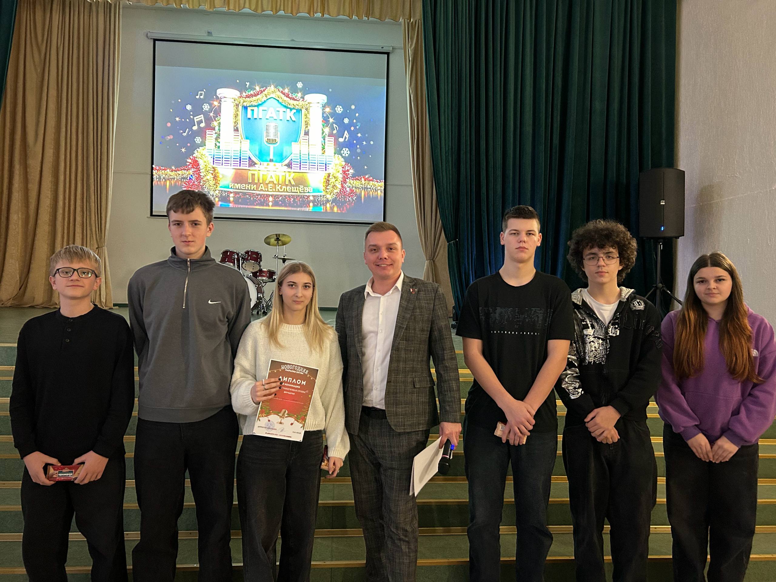 photo 2025-12-25 12-05-47