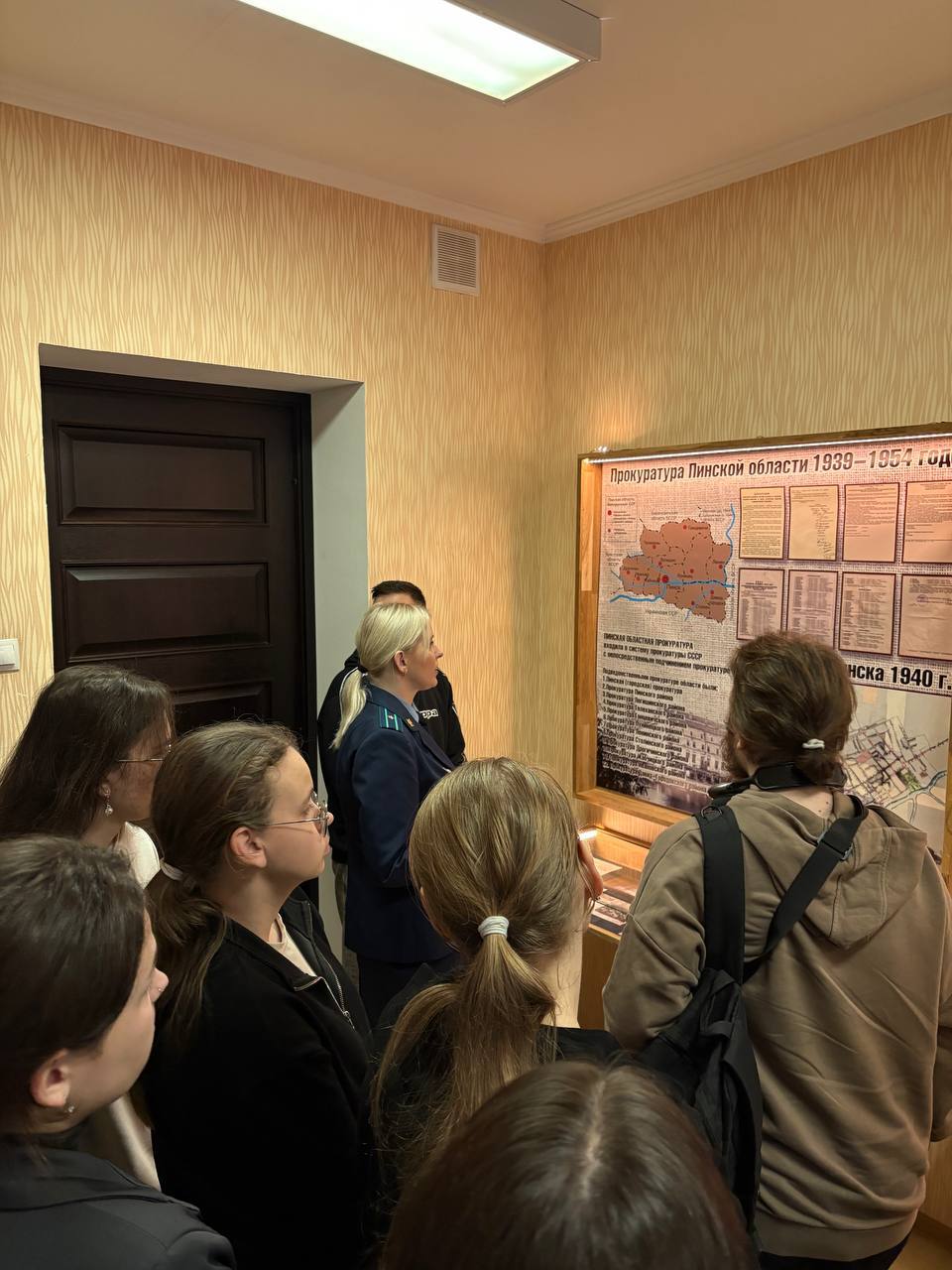 photo 2025-12-10 18-03-41