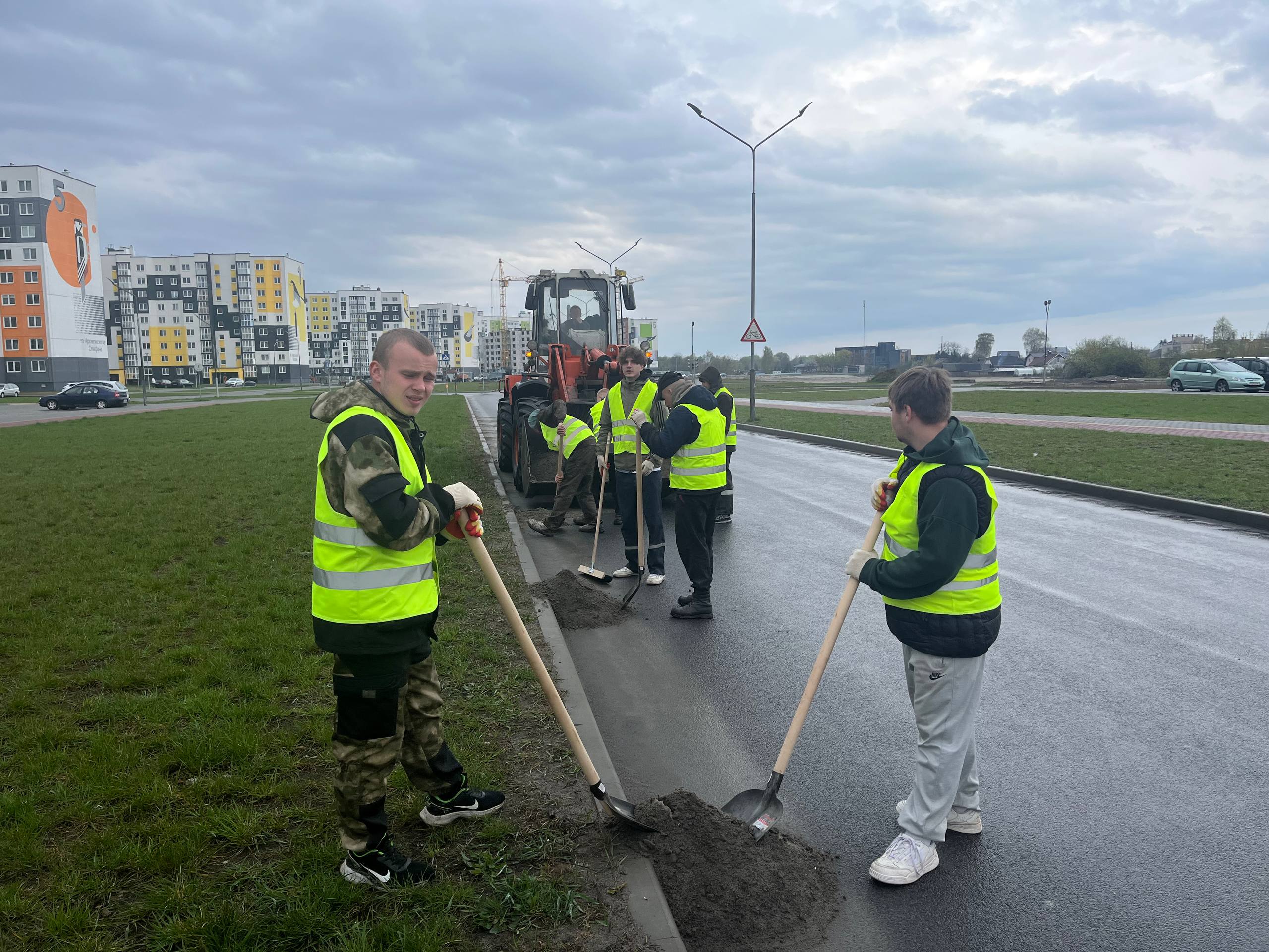 photo 2026-04-17 08-25-44