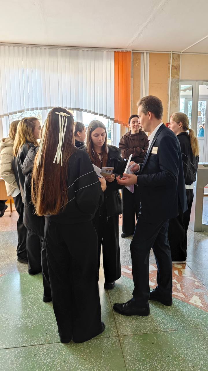 photo 2026-03-18 19-23-57